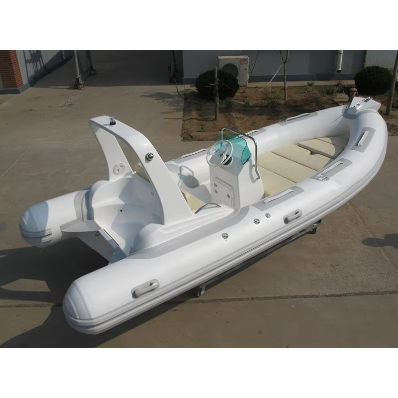 RIB520C 6인승 센터 콘솔형 풍선식 유리섬유 딩기 - Outdoor Sports Center 리뷰 및 가격