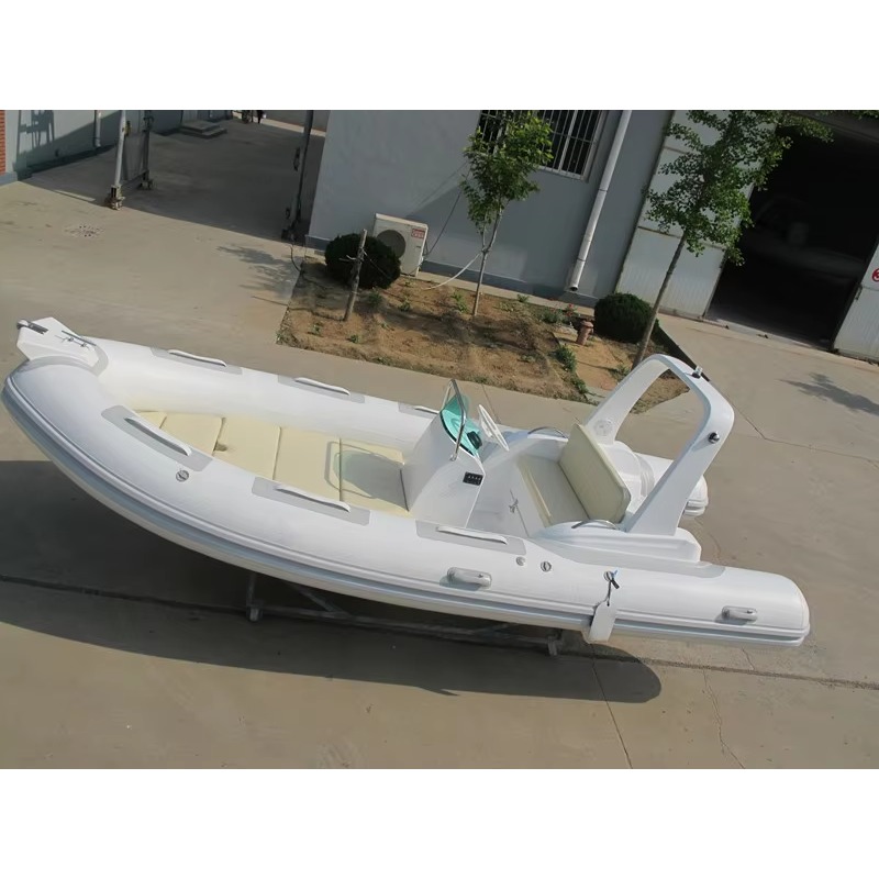 RIB520C 6인승 센터 콘솔형 풍선식 유리섬유 딩기 - Outdoor Sports Center 리뷰 및 가격